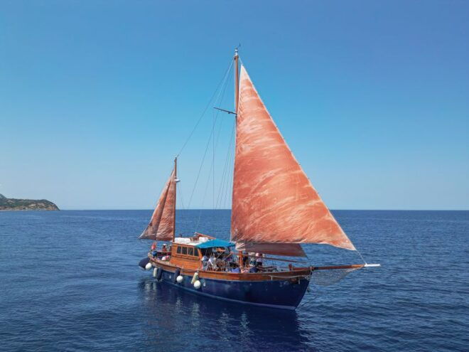 Skiathos: Traditional Wooden Boat Sailing Trip-Meal on Board - Itinerary Highlights