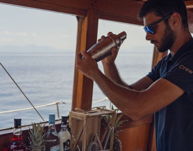 Skiathos: Traditional Wooden Boat Sailing Trip-Meal on Board - Inclusions Provided