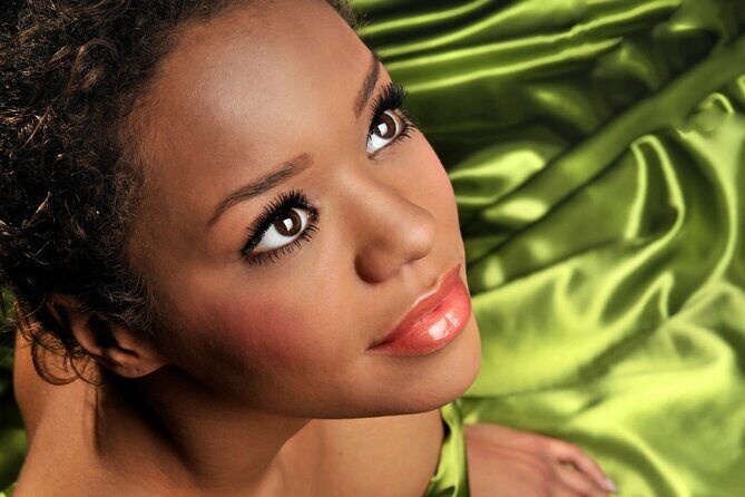 Skin Glo Package w/microderm/LED- For 2 with Appetizers and Wine - The Value of the Skin Glo Package