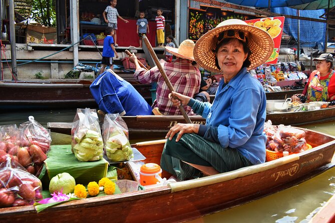 Skip the Line Admission Ticket: Ayutthaya Floating Market - What to Expect