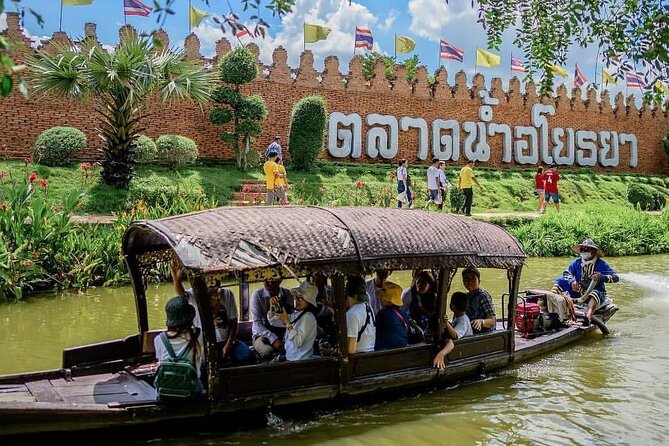 Skip the Line Admission Ticket of Ayothaya Floating Market - Inclusions
