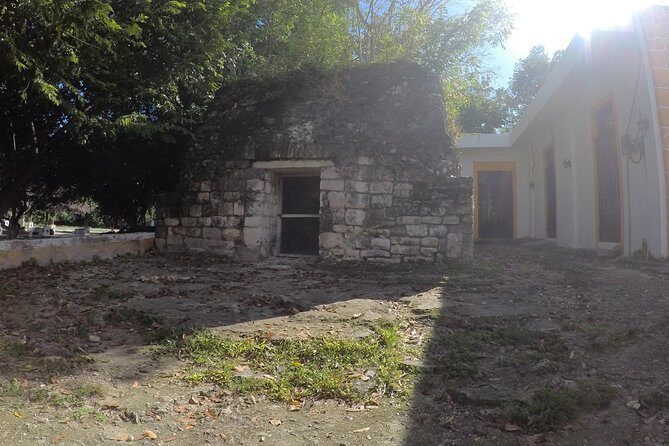 Skip the Line: Admission Ticket to El Cedral Town and Mayan Temple - Exploring El Cedral: A Practical Guide to Cozumel’s Oldest Village and Mayan Ruins