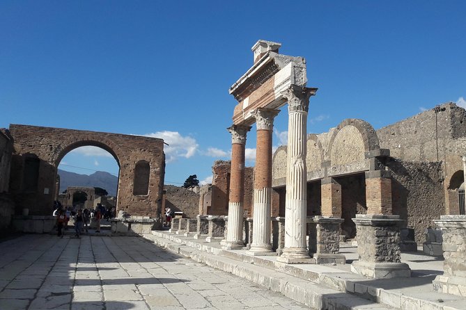 Skip-The-Line Ancient Pompeii Archaeological Site Small Group Tour - The Sum Up