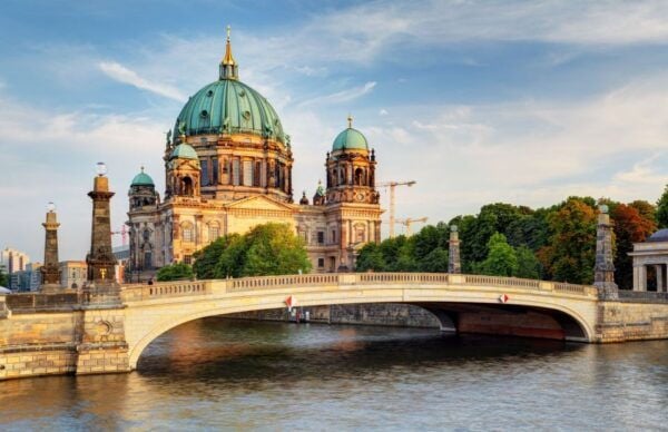 Skip-the-line Berlin Cathedral and Old Town Private Tour - The Sum Up