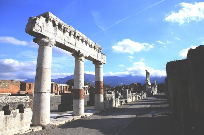 Skip-The-Line Best of Pompeii in One Day Tour W Local Guide & New Opened Houses - Tour Details