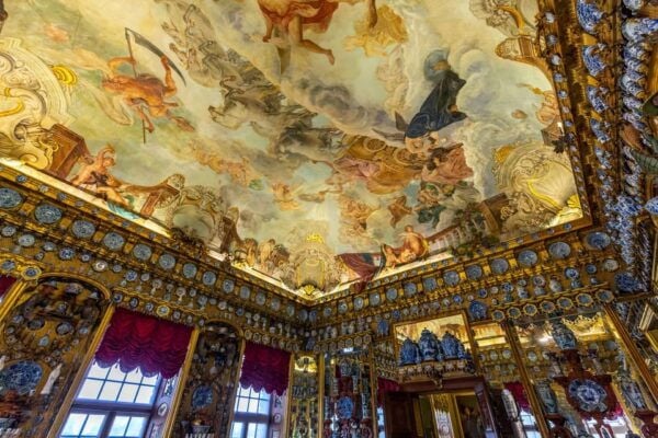 Skip-the-line Charlottenburg Palace and Gardens Private Tour - Frequently Asked Questions