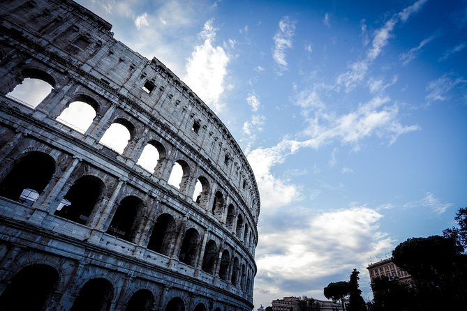 Skip the Line Colosseum, Roman Forum and Palatine Hill Tour With Pick-Up - Select Date and Travelers