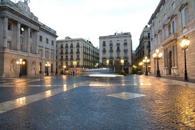 Skip The Line - Early Picasso Museum and Born Neighborhood - What to Expect