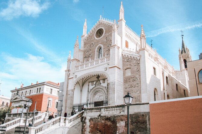 Skip-The-Line Entrance to Prado Museum and Private Madrid Tour With Local Guide - Art, Architecture, and History