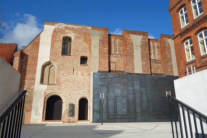 Skip-the-line European Hanseatic Museum & Old Town Tour - Cancellation Policy