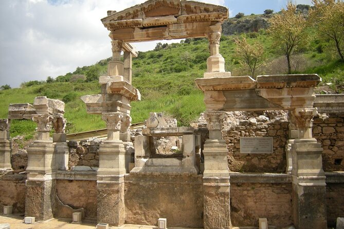 Skip The Line: Explore Ephesus on Private Basis Tour - Expert Local Guide for In-Depth Knowledge
