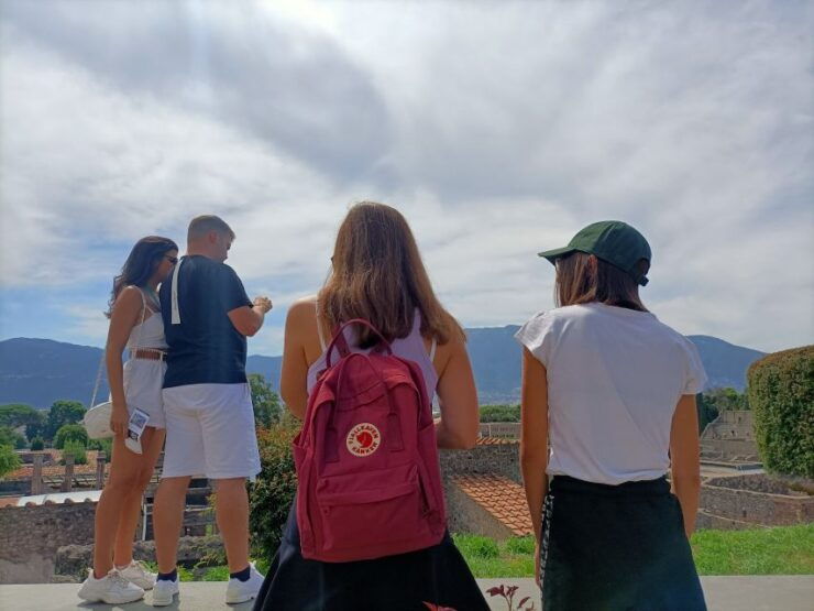 Skip the Line Family-Friendly Pompeii Tour W Archaeologist - Good To Know
