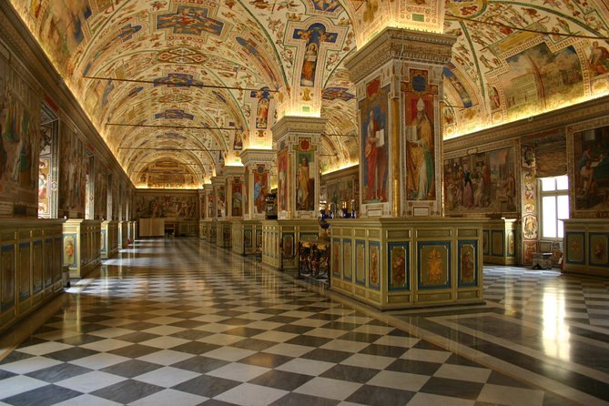 Skip-the-line : Fast-Track-Access:Vatican Museum & Sistine Chapel Private Tour - Tour Highlights