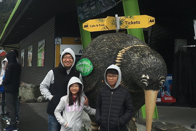 Skip the Line: Franz Josef Wildlife Center Ticket With Optional Backstage Pass - Overview of the Experience