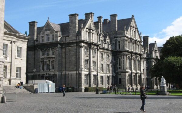 Skip the Line Guinness Storehouse & Book of Kells Icon Tour - Background