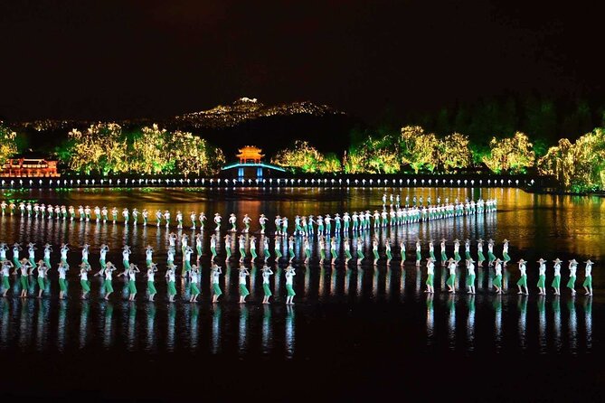 Skip the Line: Impression West Lake Show Presidential Seat Ticket - Booking and Attendance Instructions