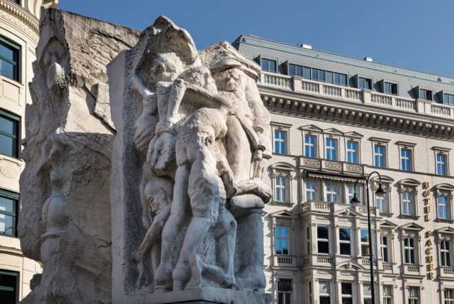 Skip-the-line Jewish Museums & Jewish Quarter Tour in Vienna - Exploring the Jewish Quarter