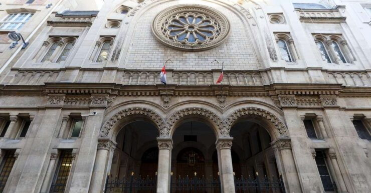 Skip-the-line Museum of the Art and History of Judaism - Jewish Artifacts and Objects From Europe and North Africa