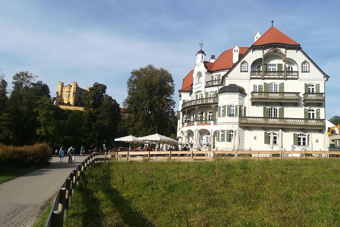 Skip-The-Line Neuschwanstein Castle Half-Day Tour From Munich - Traveler Tips and Reviews