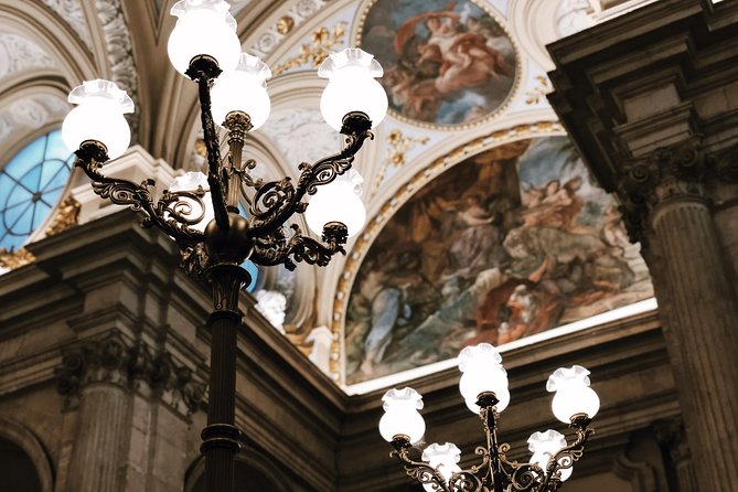 Skip-The-Line Palacio Real De Madrid & the Old City Guided Tour - Private Tour - Tour Overview