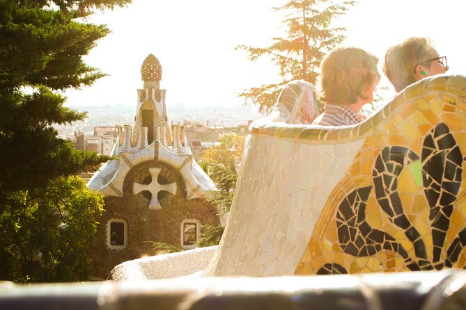 Skip the Line: Park Guell and La Sagrada Familia Guided Tour - Reviews