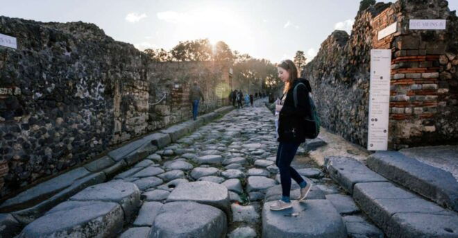 Skip the Line - Pompeii Discovery With Expert Archaeologist - Meeting Point and Itinerary