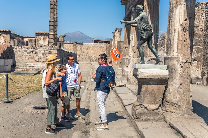 Skip the Line Pompeii Guided Tour From Sorrento - Customer Experiences