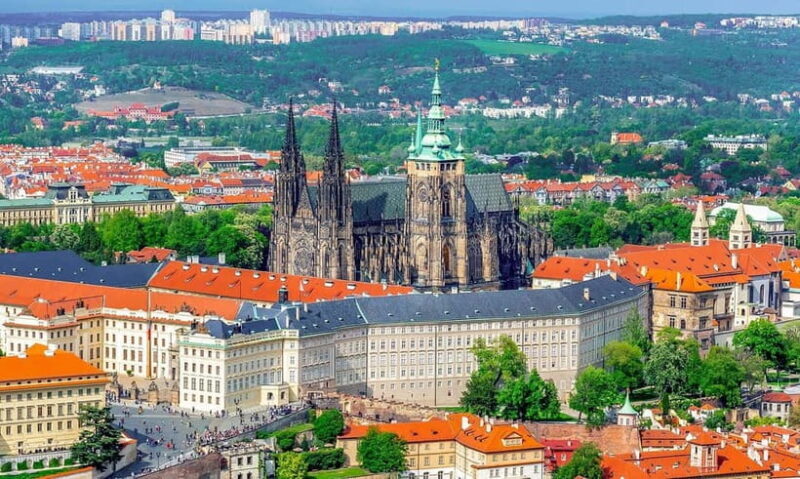Skip-the-Line Private Tour of Prague Castle & Hidden Gems - Why Choose This Tour?