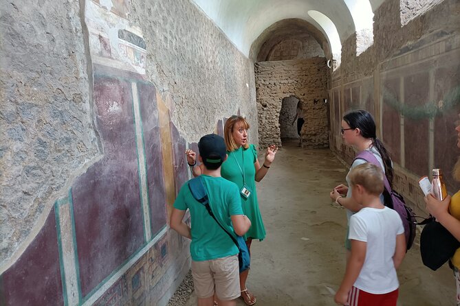 Skip-The-Line Private Tour Pompeii Highlights With Native Guide - Good To Know