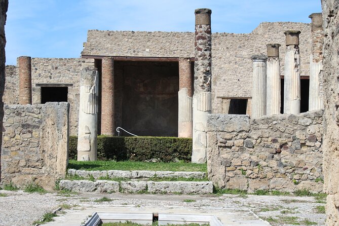 Skip-The-Line Private Tour Pompeii Highlights With Native Guide - Cancellation Policy