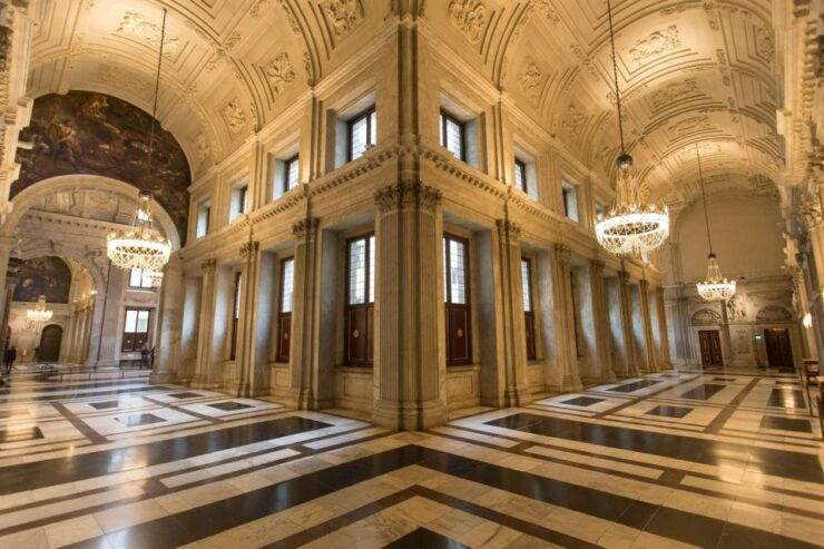 Skip-the-line Royal Palace of Amsterdam Private Guided Tour - Activity Details