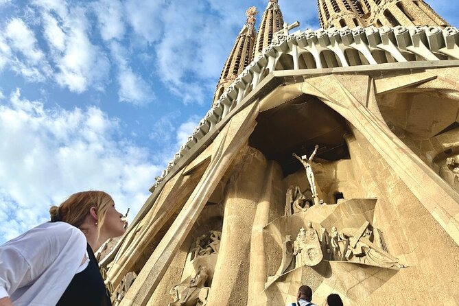 Skip the Line Sagrada Familia Tour With English Speaking Guide - Additional Information and Cancellation Policy