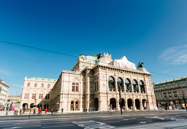 Skip-the-Line Schonbrunn Palace Guided Tour and Vienna Historical City Tour - Meeting and Pickup Information