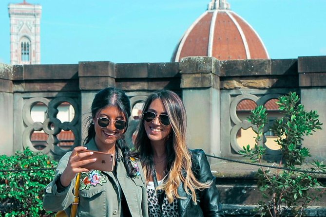 Skip the Line: Small Group Uffizi Masterclass by an Art Expert - Intimacy and Interaction