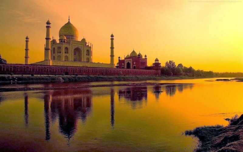 Skip the Line: Sunrise Taj Mahal and Agra Tour from Jaipur - First Impressions: What Makes This Tour Stand Out