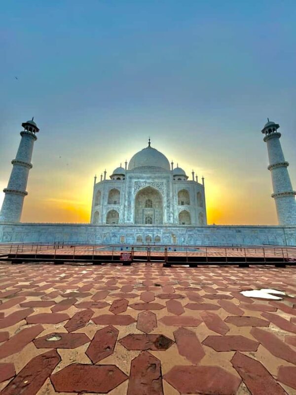 Skip the line Taj Mahal, Agra day trip by car from Delhi - An In-Depth Look at the Tour Experience