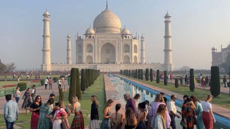Skip the line Taj Mahal tour with photographer & tickets - Why choose this Taj Mahal tour?
