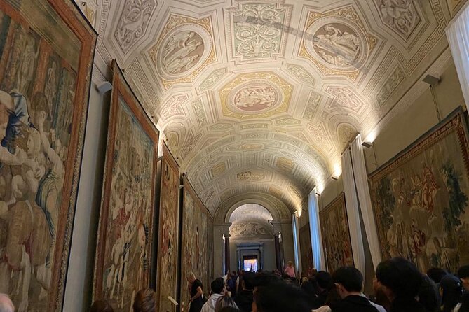 Skip-The-Line Tickets to the Vatican Museums - Location and Accessibility of Ticket Booth
