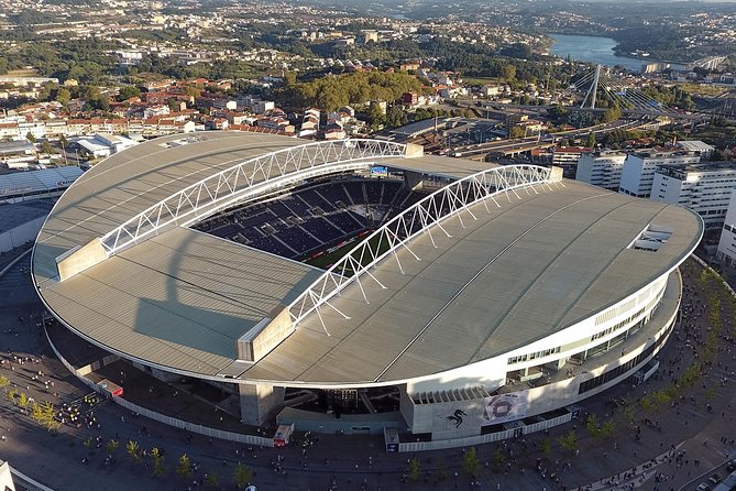 Skip the Line: Tour FC Porto - Museum and Stadium Ticket - Visitor Expectations