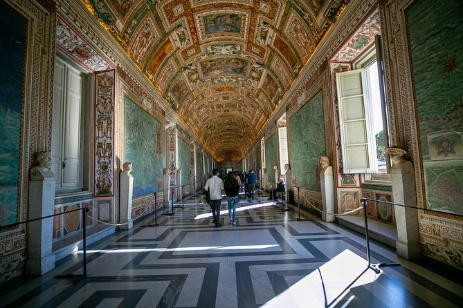 Skip-The-Line Tour of the Vatican & Sistine Chapel With Local Guide - Tour Details