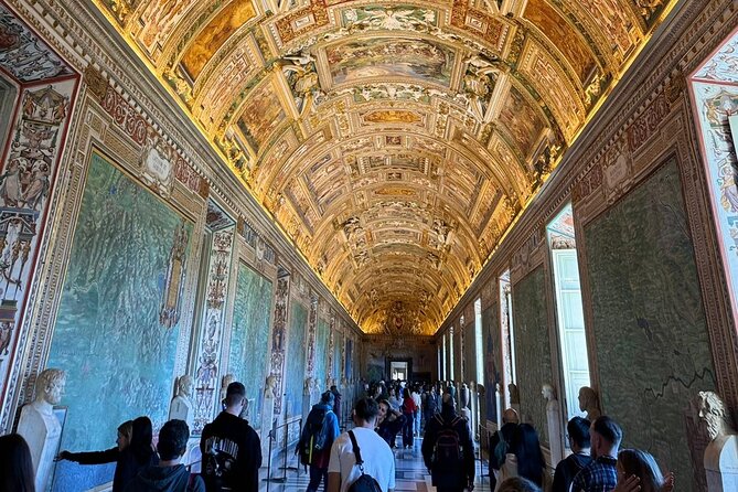 Skip the Line Tour of the Vatican,Sistine Chapel & Basilica Entry - Meeting Point Details