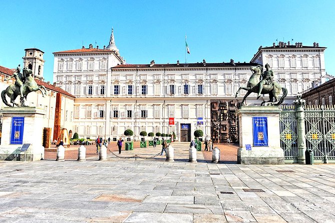 Skip the Line Turin Royal Palace Tour With Holy Shroud Chapel, Armoury & Gardens - Explore the Royal Palace