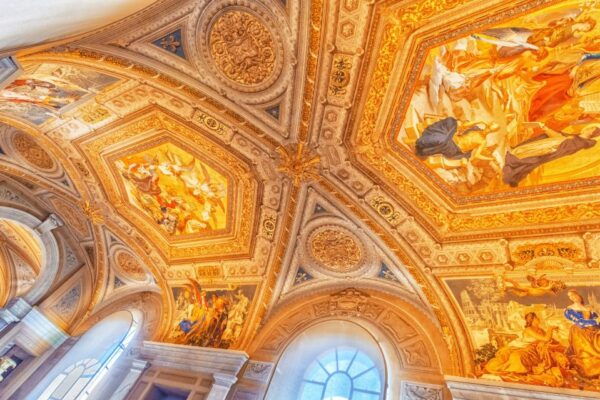 Skip the Line Vatican Museum Sistine & St.Peter Private Tour - The Sum Up