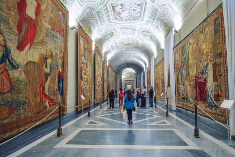 Skip-the-Line Vatican Museums and Sistine Chapel Guided Tour - Meeting Point and Arrival Instructions