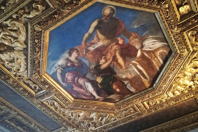 Skip-the-Line Venice Private Tour Including St Mark Doges Palace & Gondola Ride - Itinerary Highlights