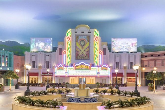 Skip the Line Warner Bros Ticket With Pickup And Drop off - Stress-Free Visit to Warner Bros With Pickup and Drop off