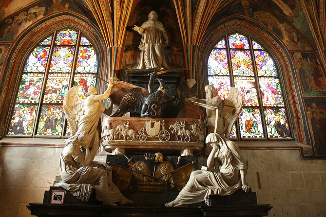 Skip-the-Line Wawel Castle Chambers Private Tour - Frequently Asked Questions