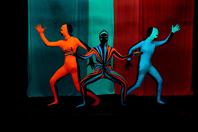 Skip the Line: WOW Show Black Light Theater in Prague Ticket - Refund Policy