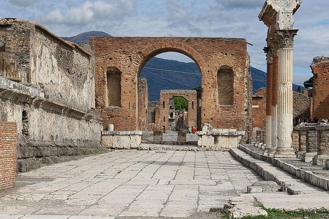 Skip-The-Lines Private Tour of Pompeii Including the Theatre the Forum and All Highlights - Traveler Tips