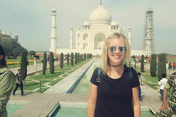 Skip the Lines: Taj Mahal and Agra Fort Tour From Delhi by Car - Tour Highlights